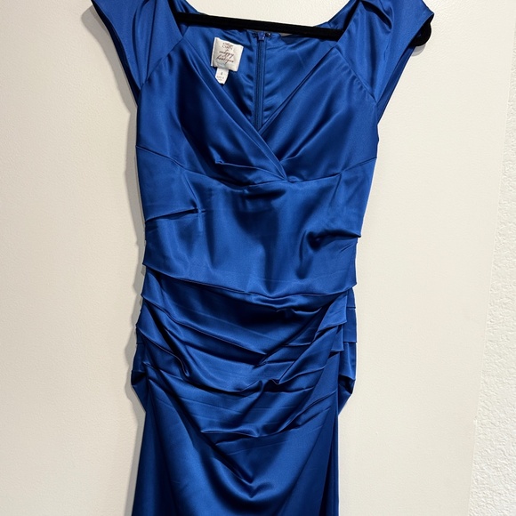 Suzi Chin for Maggy Boutique Blue Satin Ruched Cocktail Dress – Size 4 - Picture 1 of 5